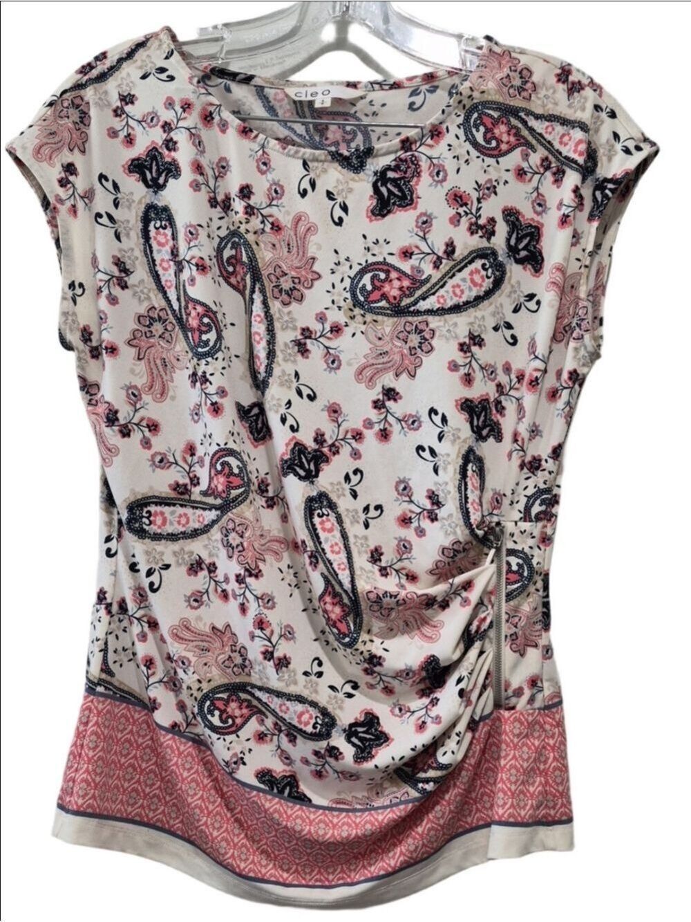 Cleo Cream Paisley Printed Ruched Side Short Sleeve Blouse - Size S/P